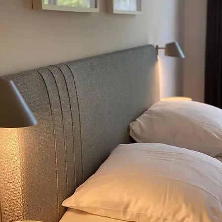 The Old Mill - By The - 2 Bedroom 아파트 *