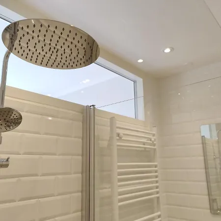 The Old Mill - By The - 2 Bedroom Apartment *